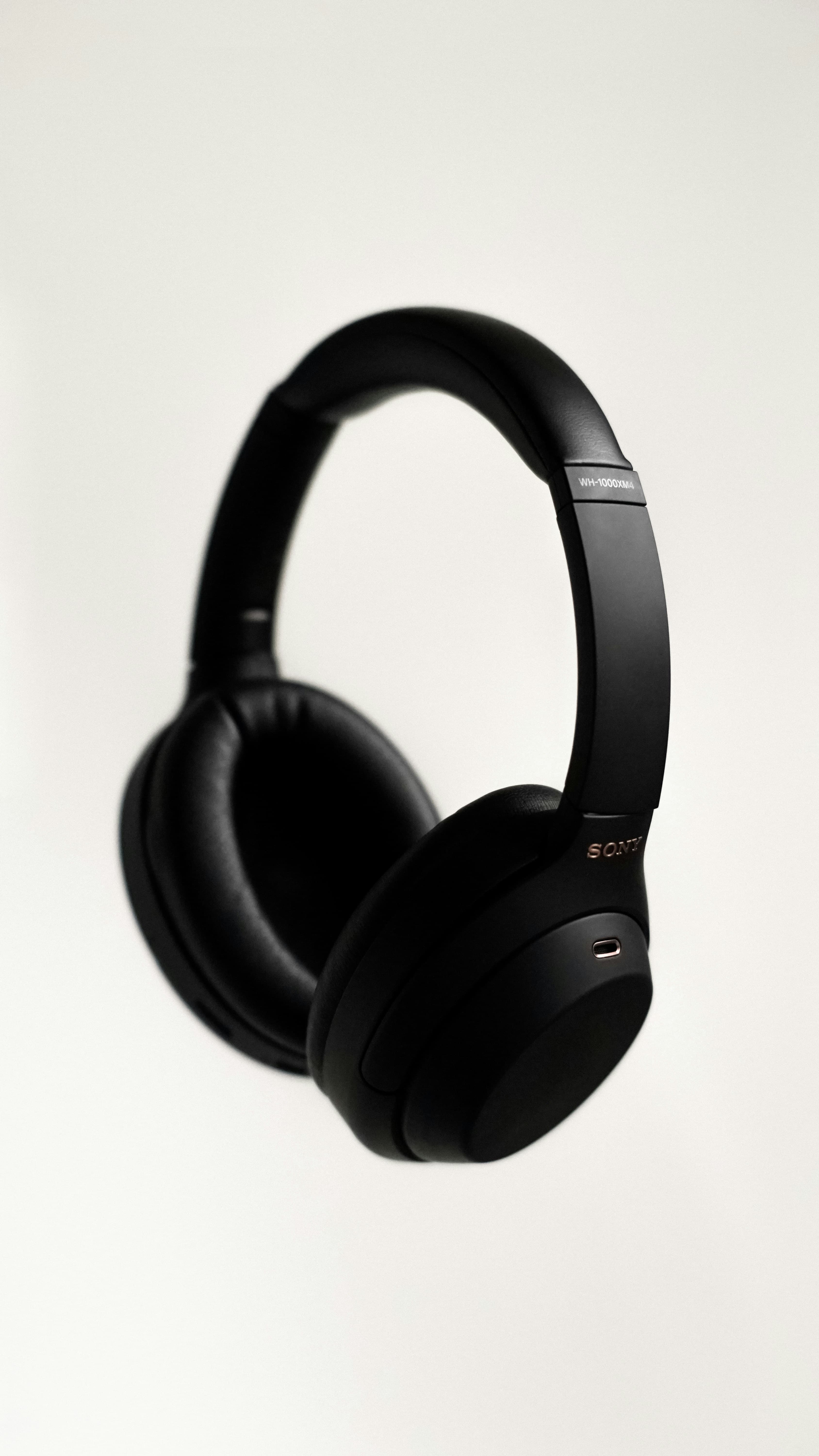 Summit ANC Headphones